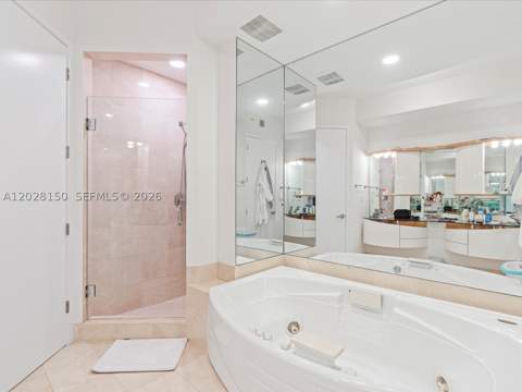 18101 Collins Ave 1904, Sunny Isles Beach FL - photo 24 of 39