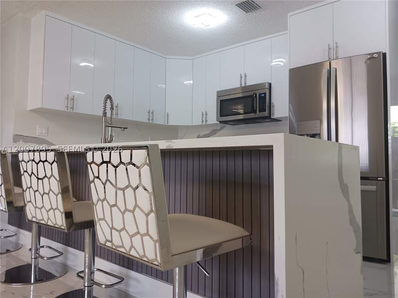 3 bedroom SingleFamilyResidence at 25804 SW 128th Ave, Cedar Creek 2nd Addn, Homestead — photo 2