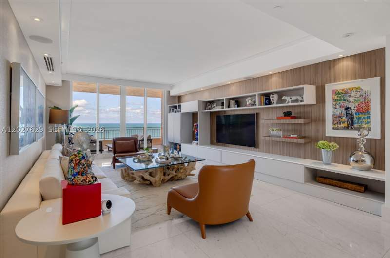 5 bedroom Condominium at 799 Crandon Blvd Ph-8, Ocean Tower One Condo, Key Biscayne — photo 2