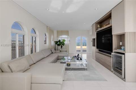799 Crandon Blvd Ph-8, Key Biscayne FL - photo 21 of 47