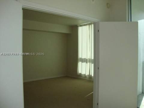 300 S Biscayne Blvd T-2909, Miami FL - photo 9 of 13