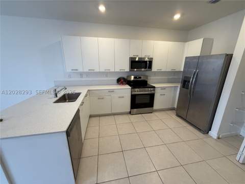 12856 NW 22nd Pl 12856, Miami FL - photo 12 of 67