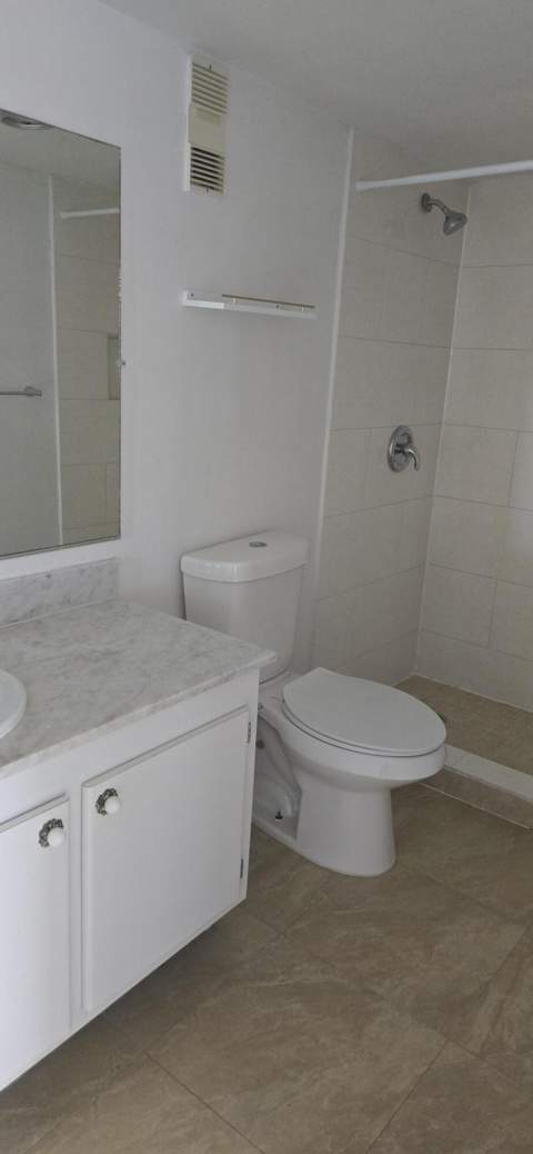 1300 NE Miami Gardens Drive 901e, Miami FL - photo 8 of 12