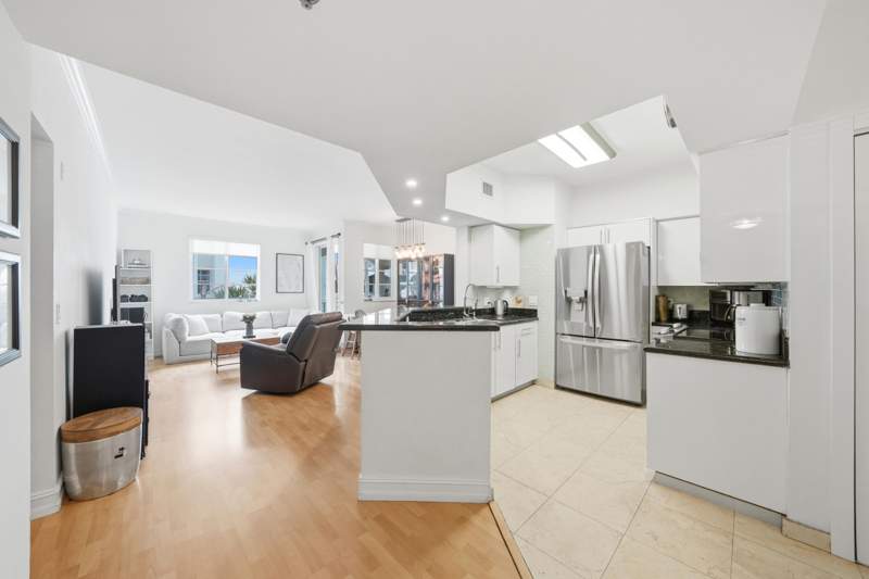 2 bedroom Condominium at 3145 NE 184th Street 5205, Village By The Bay Condo, Aventura — photo 4