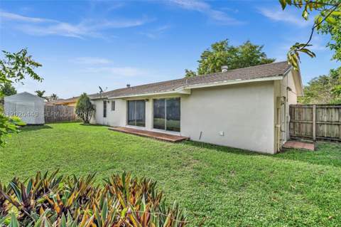 11061 SW 163rd St, Miami FL - photo 24 of 42