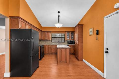 11061 SW 163rd St, Miami FL - photo 6 of 42