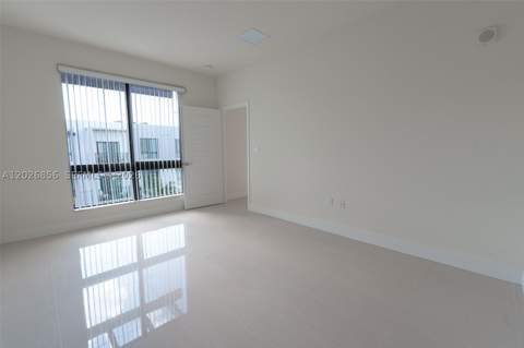4745 NW 84th Ct 47, Doral FL - photo 11 of 74