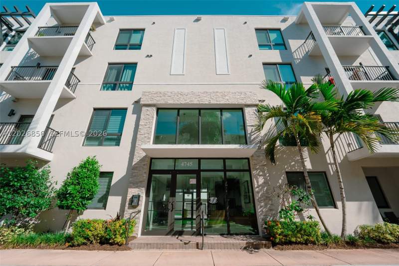 3 bedroom Condominium at 4745 NW 84th Ct 47, Urbana At The Residences, Doral — photo 3