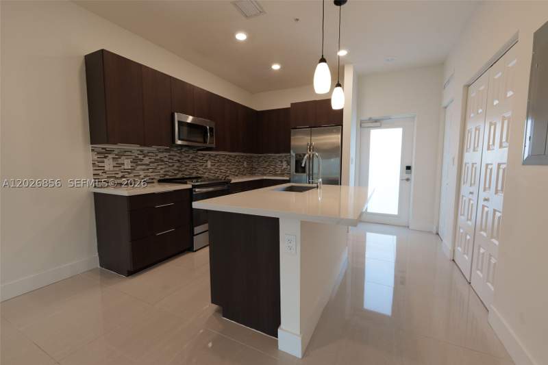 3 bedroom Condominium at 4745 NW 84th Ct 47, Urbana At The Residences, Doral — photo 4