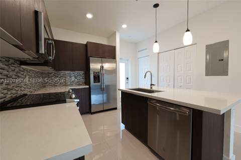 4745 NW 84th Ct 47, Doral FL - photo 6 of 74