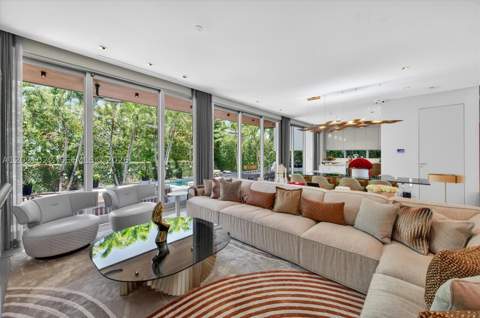 625 Curtiswood Dr, Key Biscayne FL - photo 13 of 48