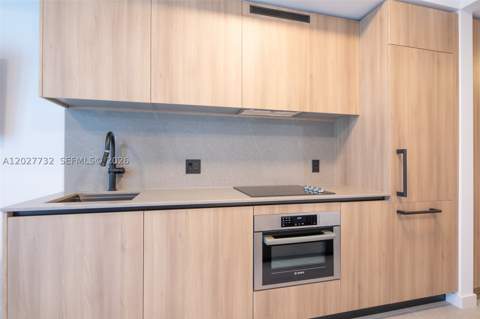 121 NE 5th St 1809, Miami FL - photo 9 of 25