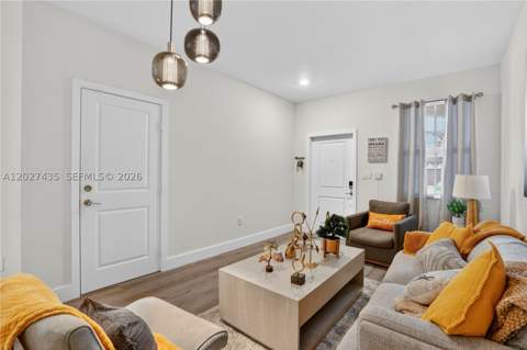 12862 NW 23rd Pl, Miami FL - photo 8 of 43