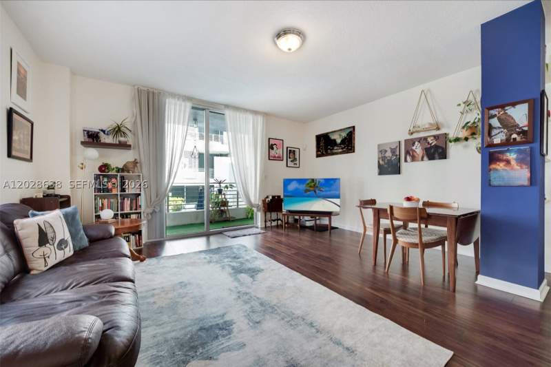 1 bedroom Condominium at 3339 Virginia Street 305, Lofts At Mayfair Condo, Miami — photo 5
