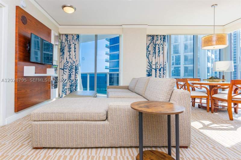 1 bedroom Condominium at 18001 Collins Ave 1414, Trump International Sones, Sunny Isles Beach — photo 3
