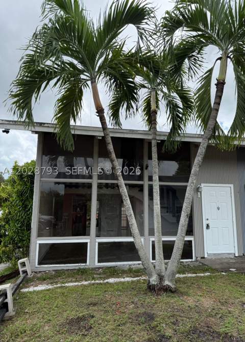 14310 NE 5th Pl, Miami FL - photo 9 of 12