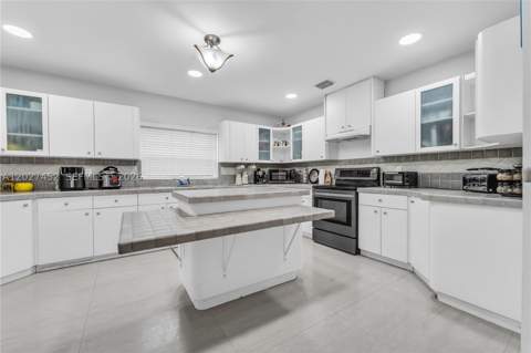 6284 SW 26th St, Miami FL - photo 20 of 74