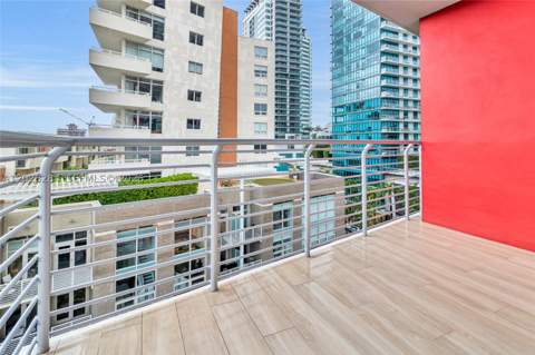90 NE 32 714, Miami FL - photo 6 of 21