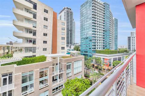 90 NE 32 714, Miami FL - photo 7 of 21