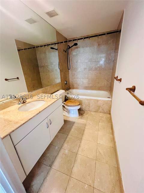 801 Brickell Key Blvd 906, Miami FL - photo 11 of 24