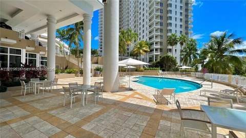801 Brickell Key Blvd 906, Miami FL - photo 18 of 24