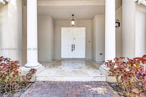 19529 SW 80th Ct, Cutler Bay FL - photo 10 of 91