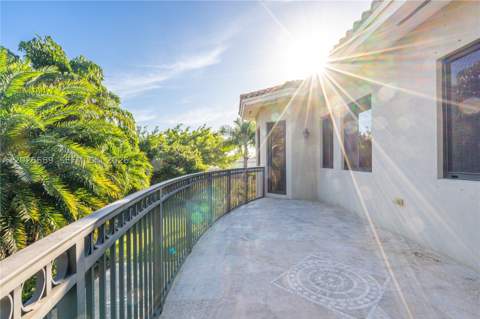 19529 SW 80th Ct, Cutler Bay FL - photo 18 of 91