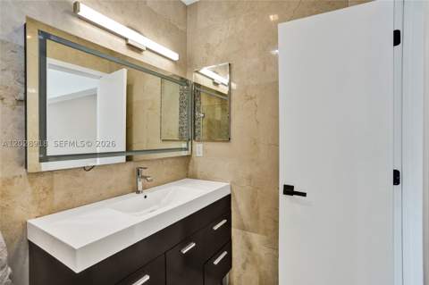 18641 NE 21st Ave, Miami FL - photo 21 of 66