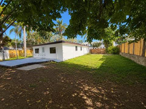 2627 NE 213th St, Miami FL - photo 12 of 14