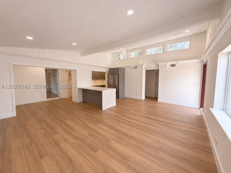 4 bedroom SingleFamilyResidence at 2627 NE 213th St, Biltmore Pk, Miami — photo 5