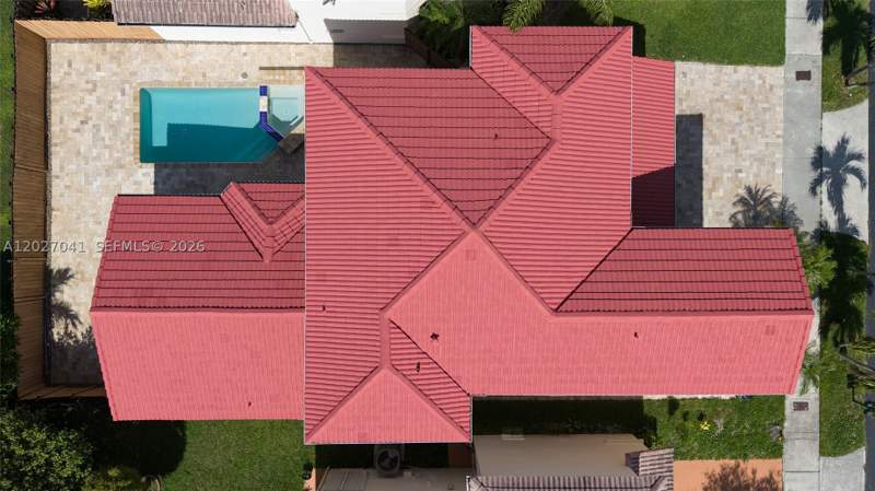 4 bedroom SingleFamilyResidence at 15558 SW 112th Dr, Sunflower At The Hammocks, Miami — photo 5