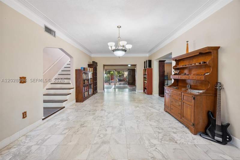 4 bedroom SingleFamilyResidence at 1727 SW 11th Ter, Shenandoah, Miami — photo 5