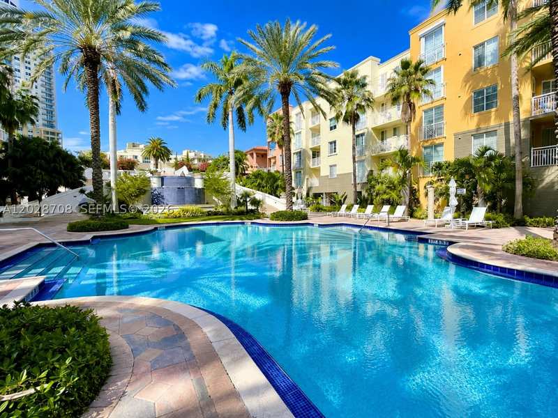 2 bedroom Condominium at 145 Jefferson Ave 415, The Courts At South Beach, Miami Beach — photo 1