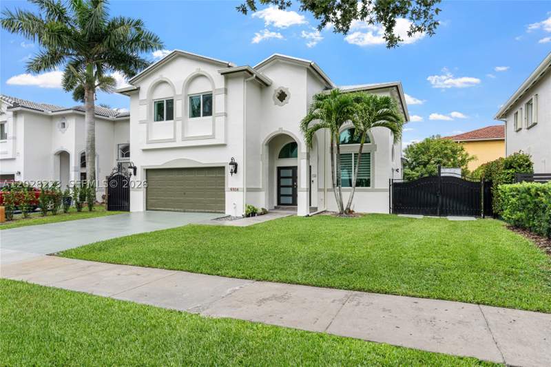 4 bedroom SingleFamilyResidence at 6014 SW 160th Ave, Balani Sub, Miami — photo 2