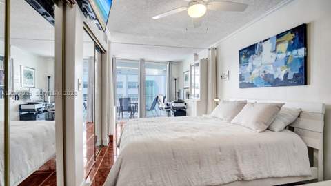 1228 West Ave 1404, Miami Beach FL - photo 15 of 43