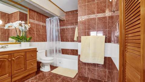 1228 West Ave 1404, Miami Beach FL - photo 17 of 43
