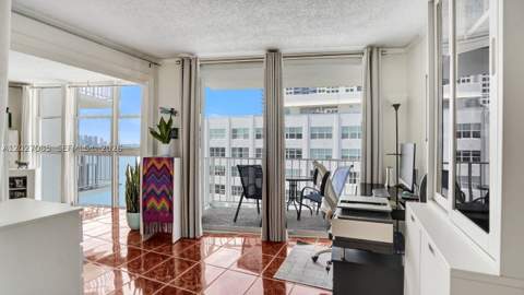 1228 West Ave 1404, Miami Beach FL - photo 19 of 43