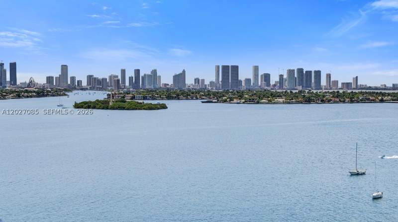 1 bedroom Condominium at 1228 West Ave 1404, Bayview Terr Condo, Miami Beach — photo 3