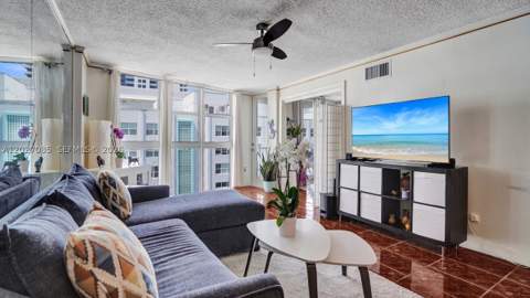 1228 West Ave 1404, Miami Beach FL - photo 7 of 43