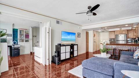 1228 West Ave 1404, Miami Beach FL - photo 9 of 43