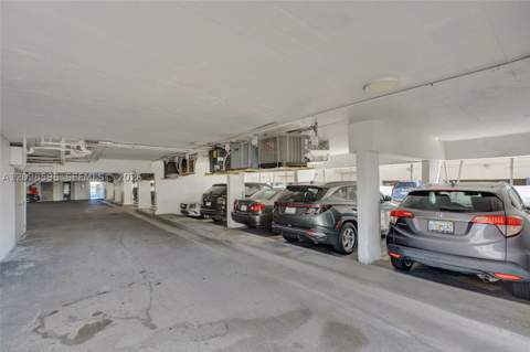 7133 Bay Dr 305, Miami Beach FL - photo 20 of 23