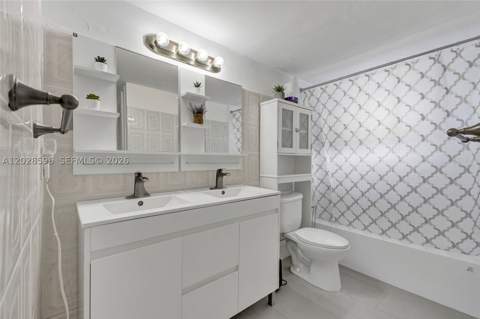 7133 Bay Dr 305, Miami Beach FL - photo 8 of 23