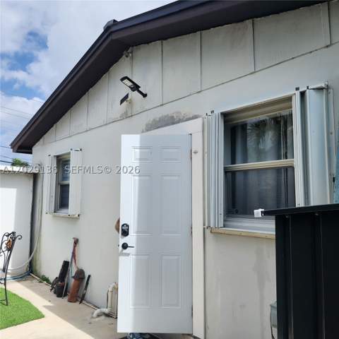 21200 NW 29th Ave, Miami Gardens FL - photo 6 of 20