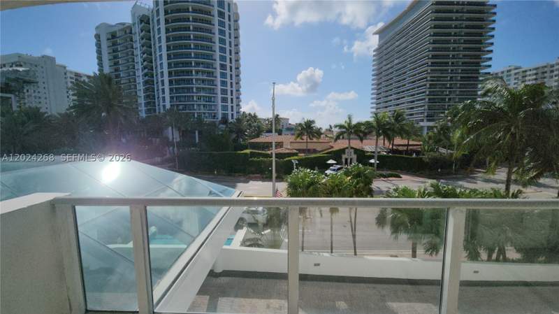 2 bedroom Condominium at 5900 Collins Ave 404, The Grandview Condo, Miami Beach — photo 2