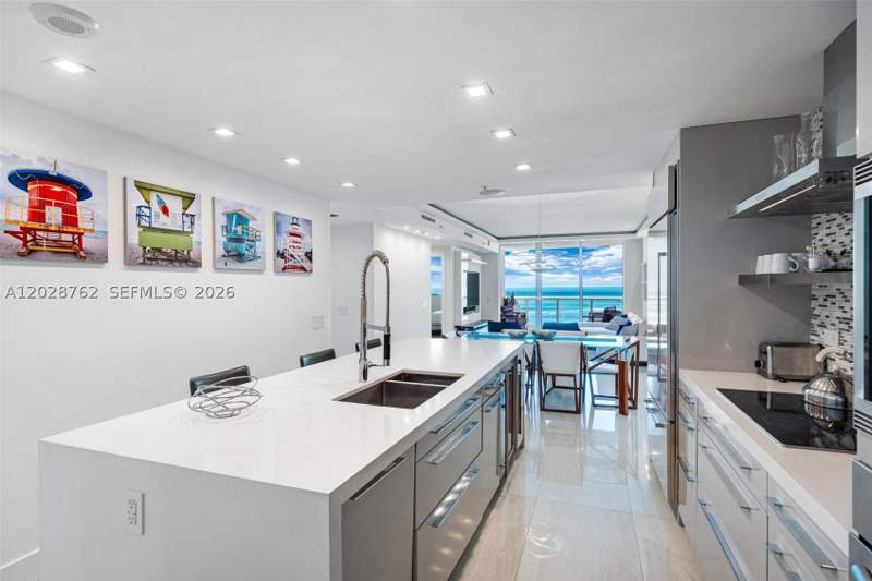 2 bedroom Condominium at 3801 Collins Ave 703, Mosaic On Miami Beach Con, Miami Beach — photo 4