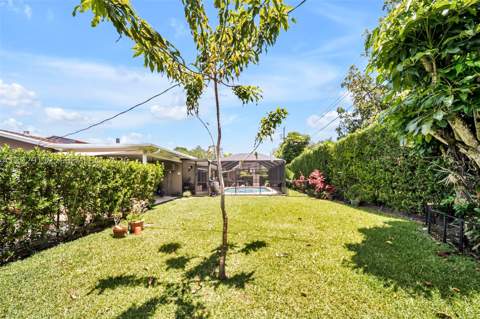6760 SW 62nd Ter, South Miami FL - photo 24 of 38
