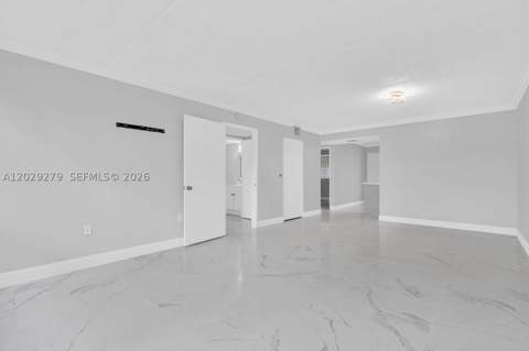 6135 NW 186th St 202, Hialeah FL - photo 6 of 27