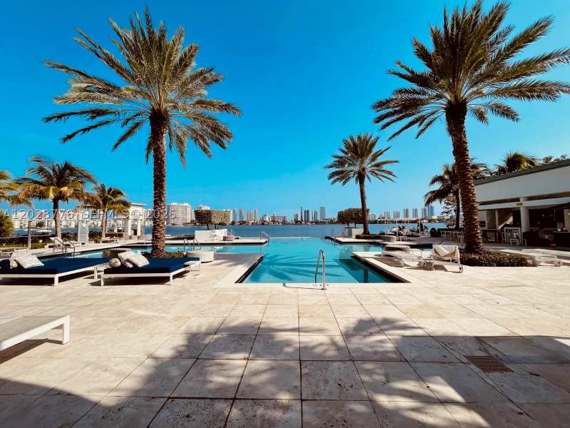 2 bedroom Condominium at 17111 Biscayne Blvd 208, Marina Palms Residences S, North Miami Beach — photo 1