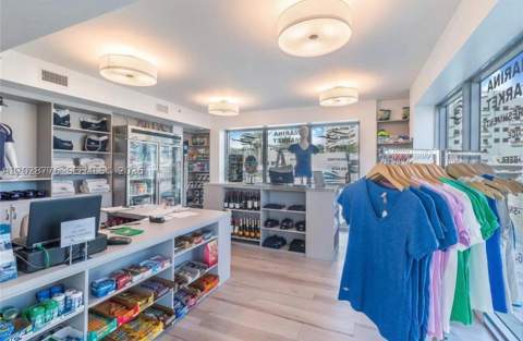 17111 Biscayne Blvd 208, North Miami Beach FL - photo 11 of 16