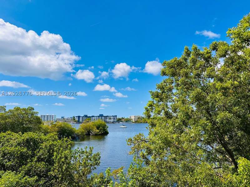 2 bedroom Condominium at 17111 Biscayne Blvd 208, Marina Palms Residences S, North Miami Beach — photo 3